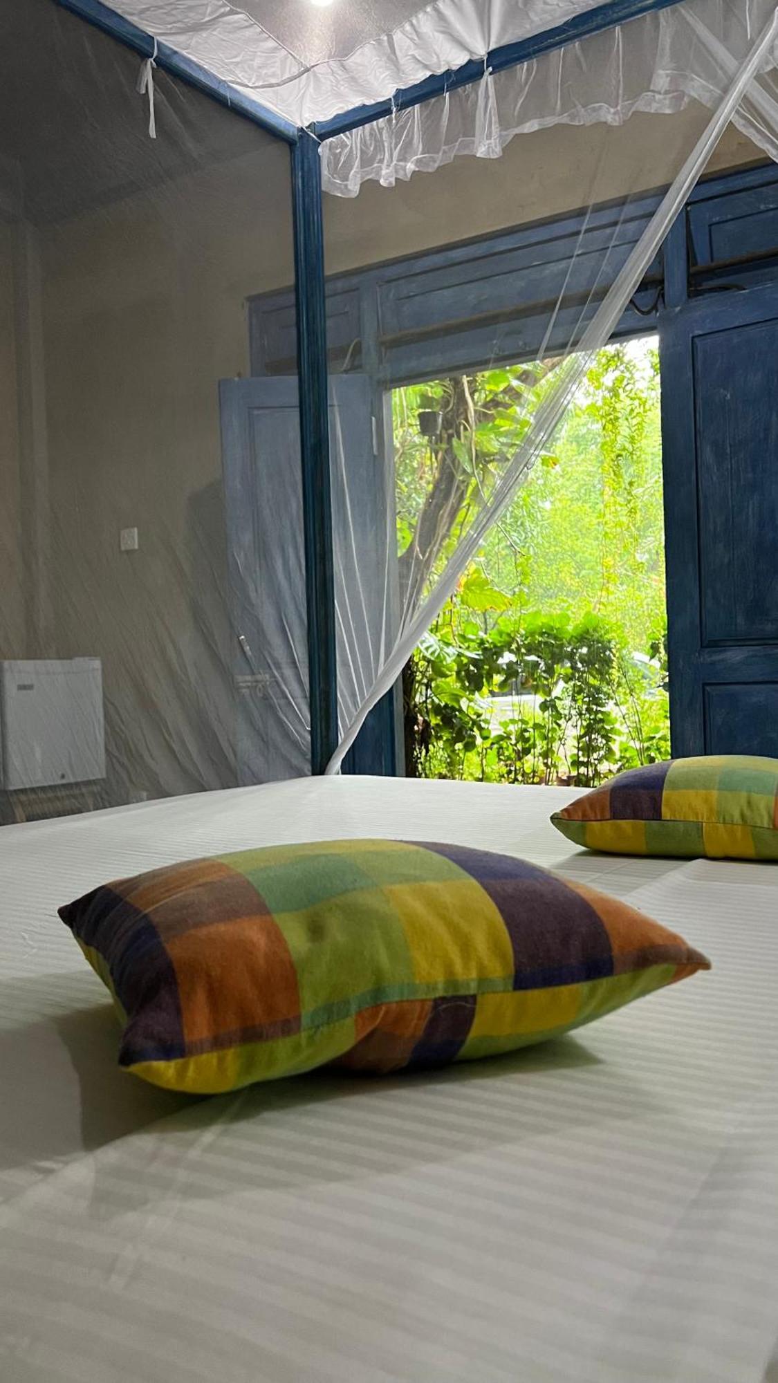 kataragama home stay Bagian luar foto