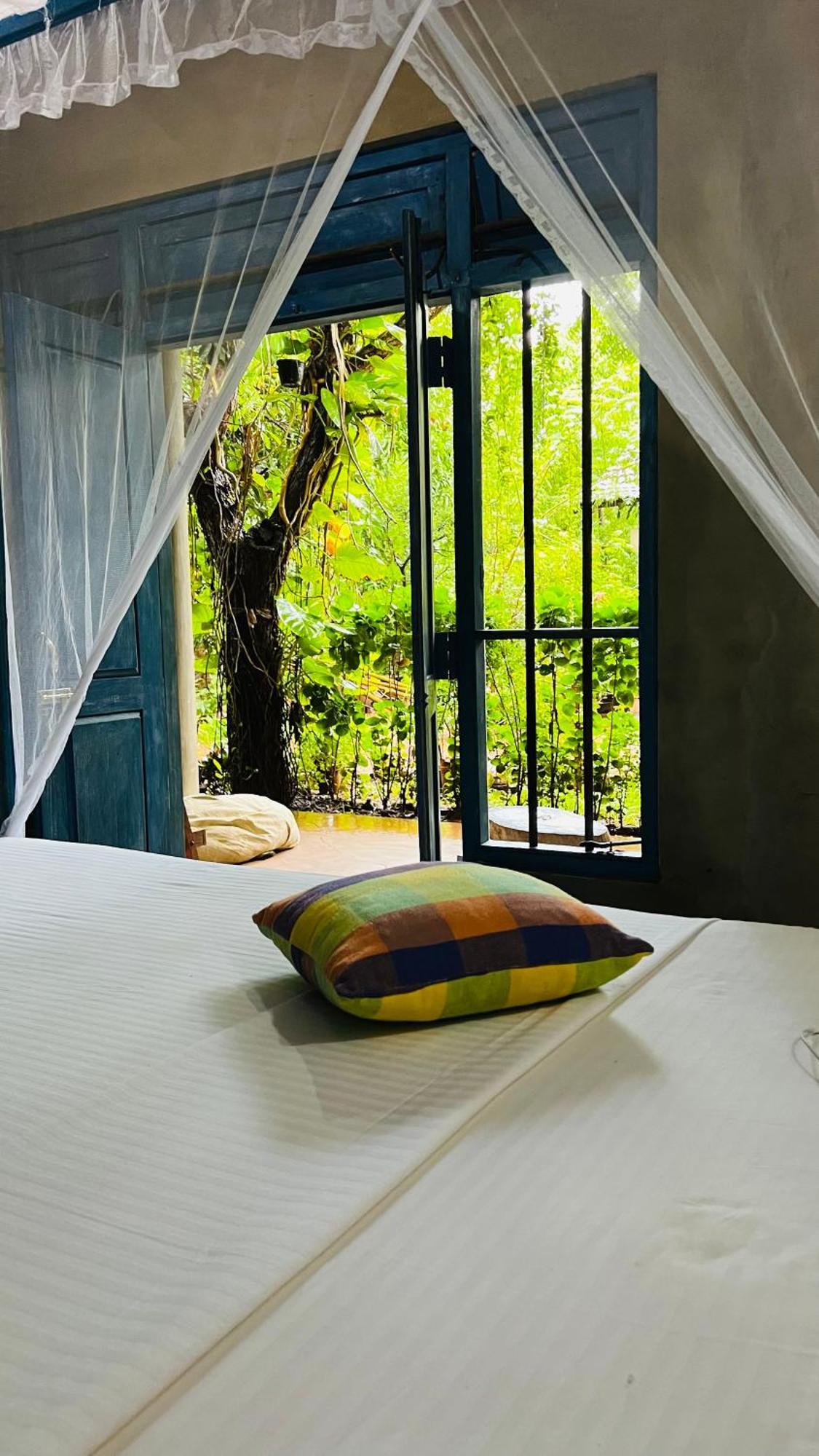 kataragama home stay Bagian luar foto